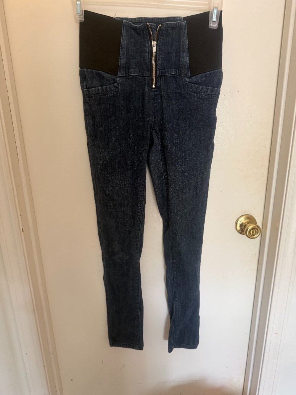 Love Culture High-Waisted Corseted Skinny Jeans W M